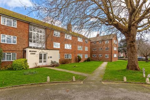 2 bedroom flat for sale, The Boulevard, Worthing