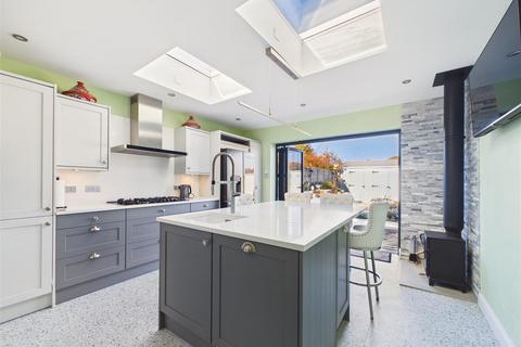 2 bedroom semi-detached bungalow for sale, West Hall Garth, South Cave
