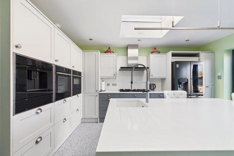 2 bedroom semi-detached bungalow for sale, West Hall Garth, South Cave