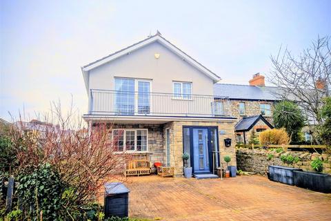 3 bedroom detached house for sale, Poplar Road, Porthcawl CF36