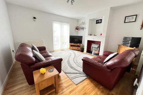4 bedroom semi-detached house for sale, The Grange, Thistle Drive, Desborough, Kettering