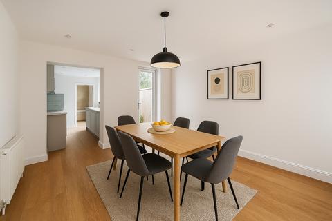undefined, Cumberland Road London N22