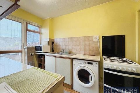 2 bedroom end of terrace house for sale, Tintern Road, Maidstone