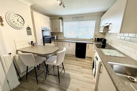 2 bedroom detached bungalow for sale, Brecklands, Stalham NR12