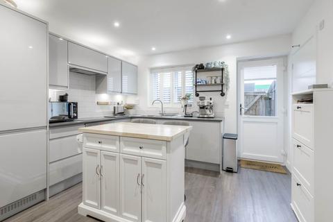 undefined, Selkirk Drive, Milton Keynes MK14