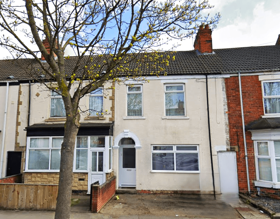3 Bedroom Terraced for Sale
