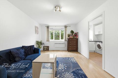 1 bedroom flat for sale, Telegraph Place, London, E14