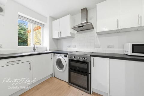 1 bedroom flat for sale, Telegraph Place, London, E14