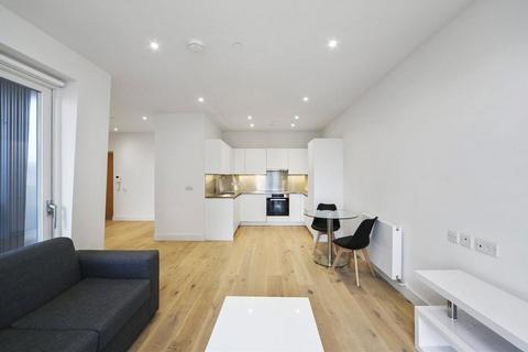 undefined, Material Walk, Hayes, UB3