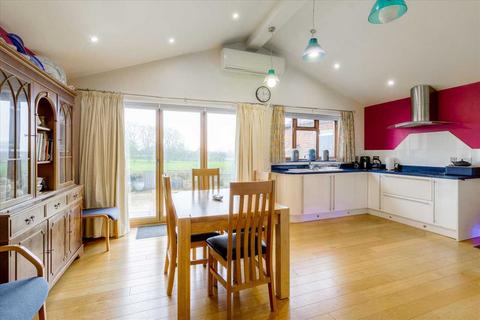 3 bedroom bungalow for sale, Bozeat NN29