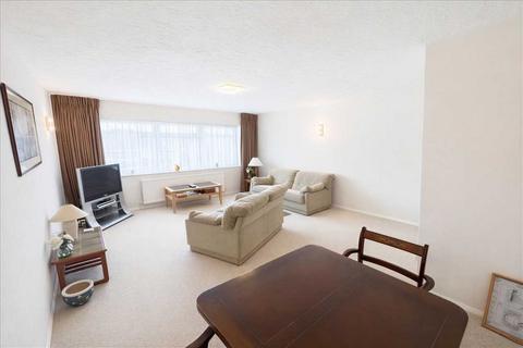 2 bedroom apartment for sale, Rembrandt Court, Kenton Road, Harrow