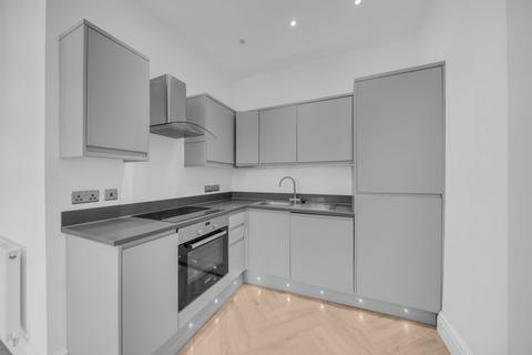 1 bedroom flat for sale, Brompton Avenue, 20 Brompton Avenue, L17