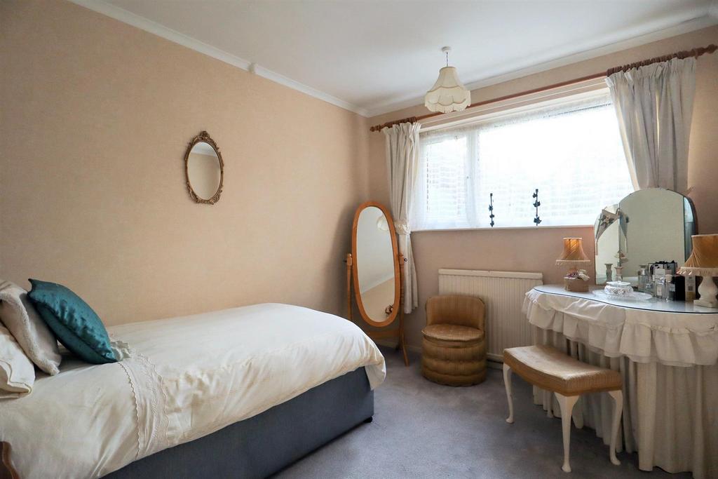Bedroom 2.jpg