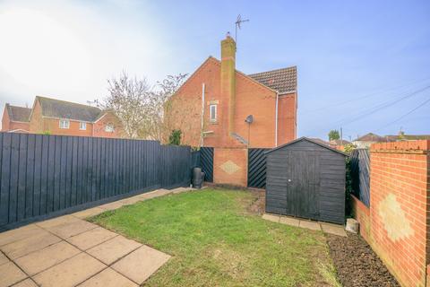 2 bedroom end of terrace house for sale, Hutton Close, Spalding, PE12