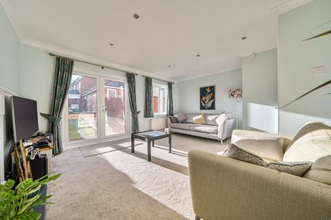 undefined, Walnut Close, Witney, Oxfordshire