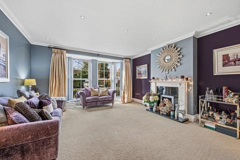5 bedroom semi-detached house for sale, Brooklands Road, WEYBRIDGE, KT13