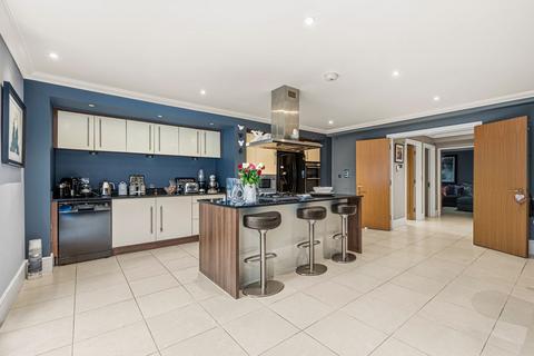 undefined, Brooklands Road, Weybridge, KT13