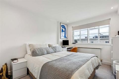 2 bedroom flat to rent, Westbourne Crescent, London W2