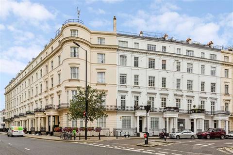 2 bedroom flat to rent, Westbourne Crescent, London W2