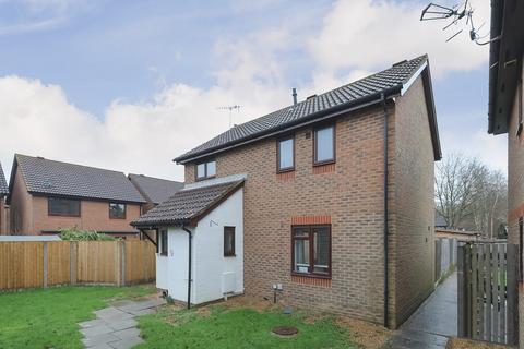 undefined, Middlefield, Horley, Surrey, RH6