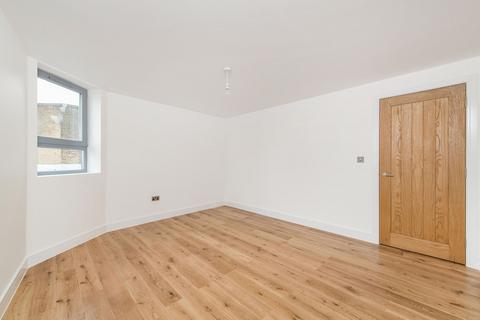 2 bedroom property to rent, Frederick Place, London, SE18