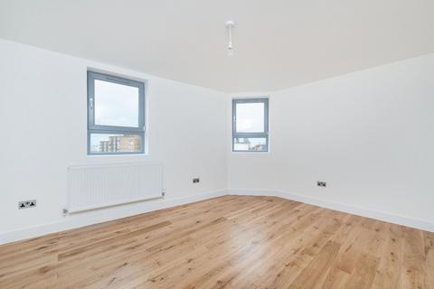 2 bedroom property to rent, Frederick Place, London, SE18