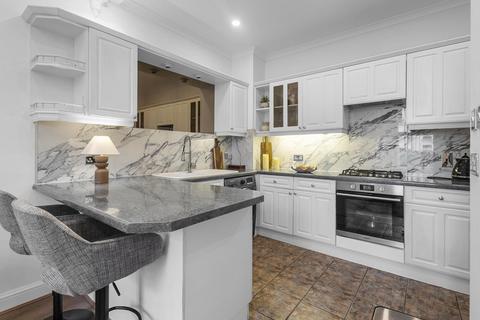 1 bedroom flat to rent, Holland Park Avenue, London