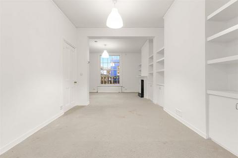 2 bedroom maisonette to rent, Portobello Road, London, W11