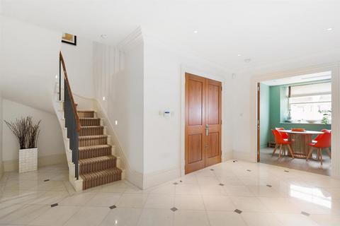 3 bedroom penthouse to rent, Lancasters Lancaster Gate  London, Westminster