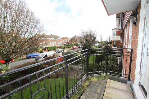 2 bedroom apartment for sale, Chesterfield Road, Eastbourne BN20