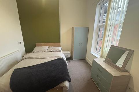 undefined, Ripponden Road,  Oldham, OL4