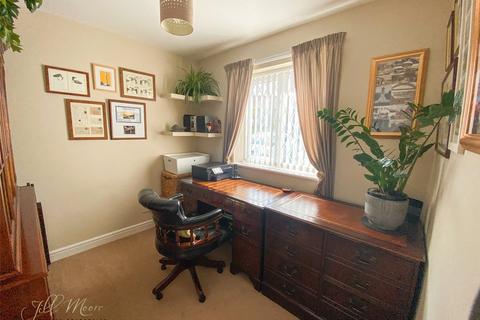 5 bedroom detached house for sale, Castlefields, Chester-Le-Street DH4