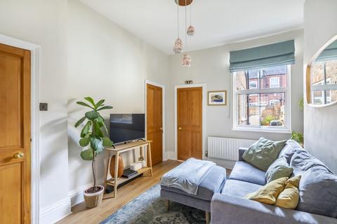 2 bedroom terraced house for sale, Amberley Street, York