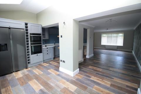 3 bedroom terraced house for sale, Grizedale, Albany, Washington, NE37