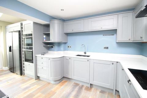 3 bedroom terraced house for sale, Grizedale, Albany, Washington, NE37