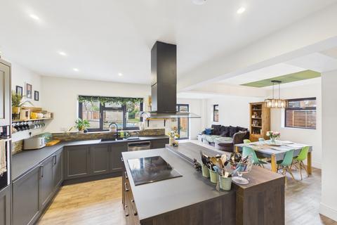 undefined, Oxstalls Lane, Longlevens, Gloucester, Gloucestershire, GL2