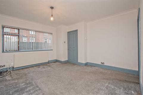 undefined, Thornton Avenue, Armley, Leeds