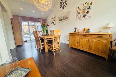 undefined, Woodcote Avenue, Parklands NN3