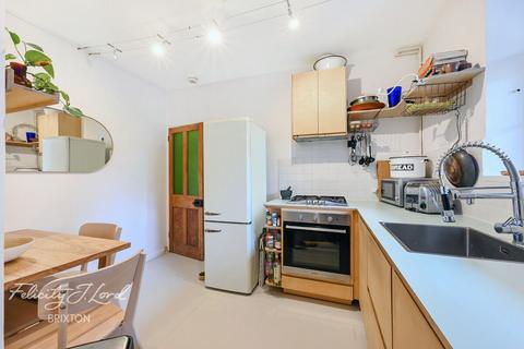 2 bedroom flat for sale, Loughborough Estate, London