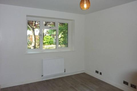 undefined, Cumberland Close, St Margarets, Twickenham, TW1