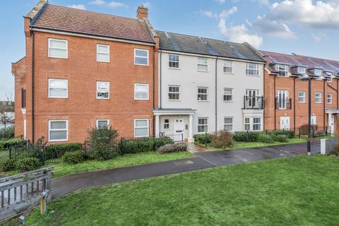 2 bedroom apartment for sale, Ashville Way, Berkshire RG41