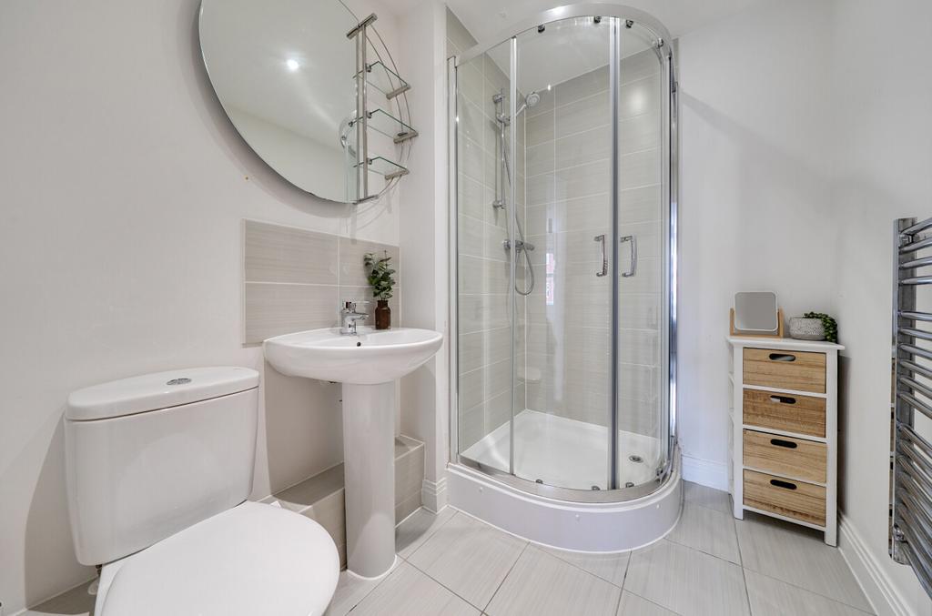1416204-3-699329a...