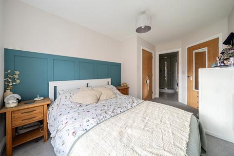 2 bedroom apartment for sale, Ashville Way, Berkshire RG41
