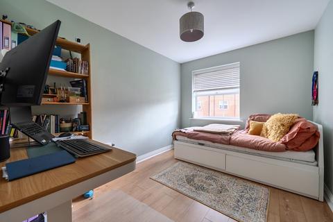 2 bedroom apartment for sale, Ashville Way, Berkshire RG41