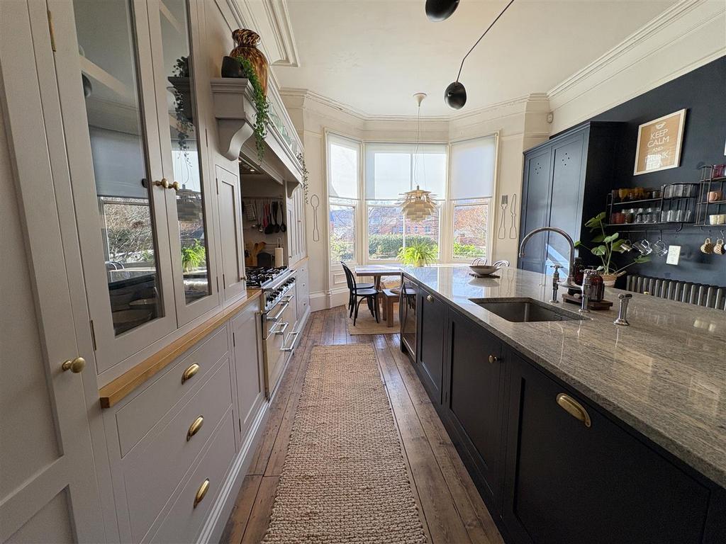 Kitchen and Coffee Area