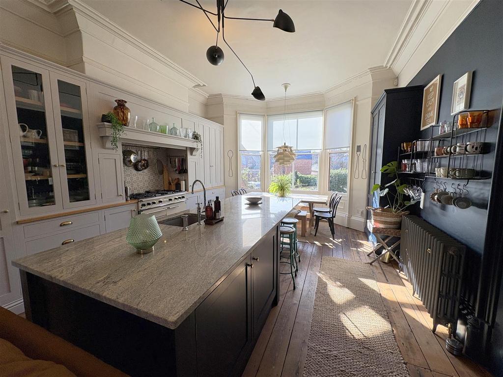 Kitchen and Coffee Area