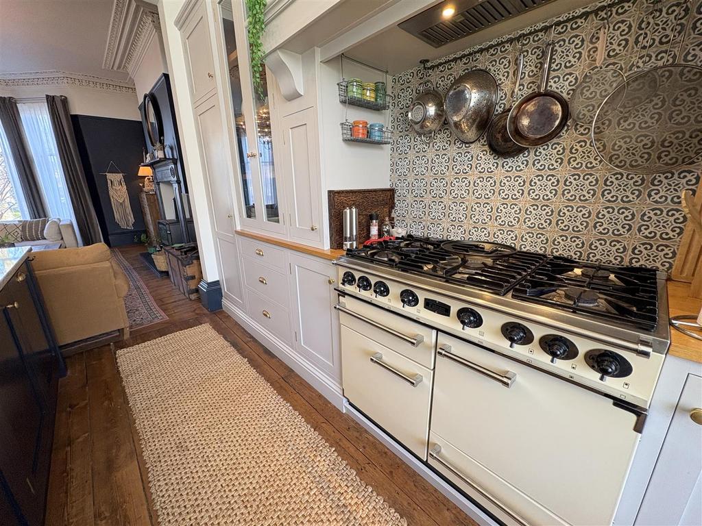 Kitchen and Coffee Area