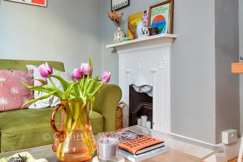 2 bedroom ground floor flat for sale, Brigden Street, Brighton, East Sussex
