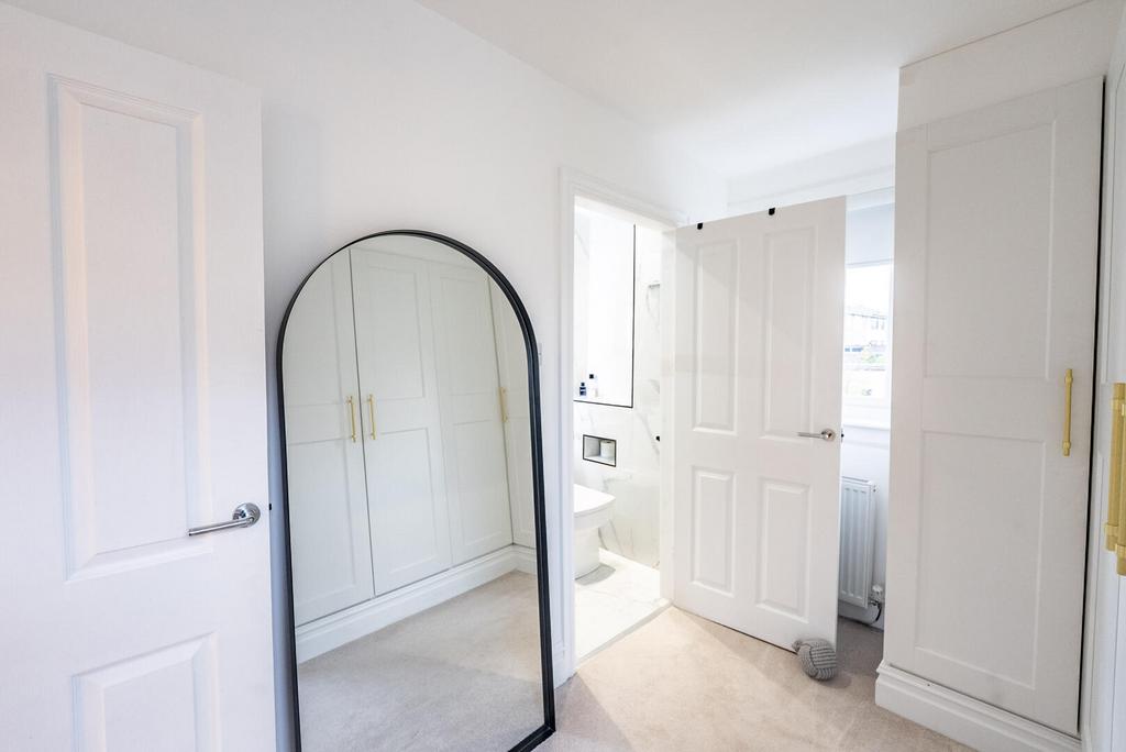 Ensuite