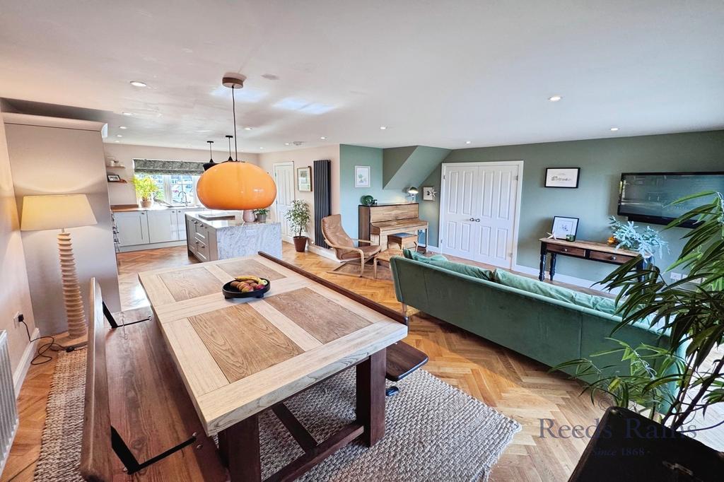 Kitchen Dining Room